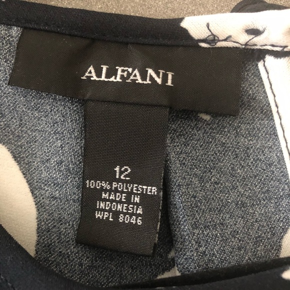 ALFANI Sleeveless Floral Print Swing Dress - Picture 3 of 3